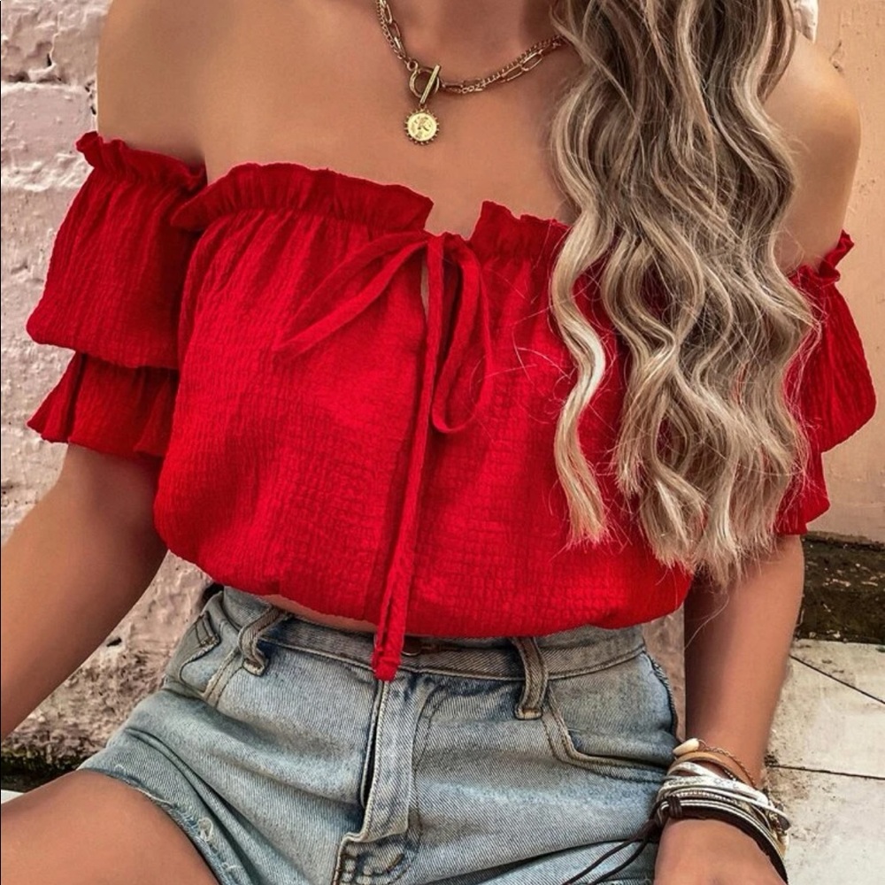 Off the shoulder frilled blouse - Picture 2 of 8